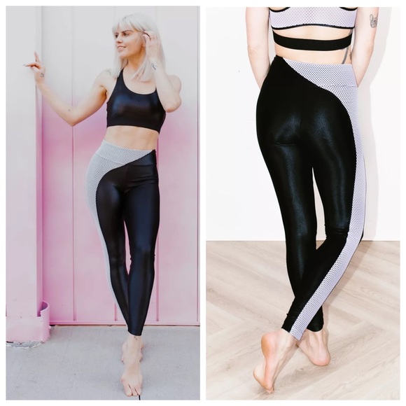 NEW Koral Chase High Rise Leggings in Black / Passion Activewear Athleisure - Picture 1 of 15